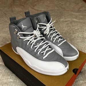 NIKE AIR JORDAN RETRO STEALTH